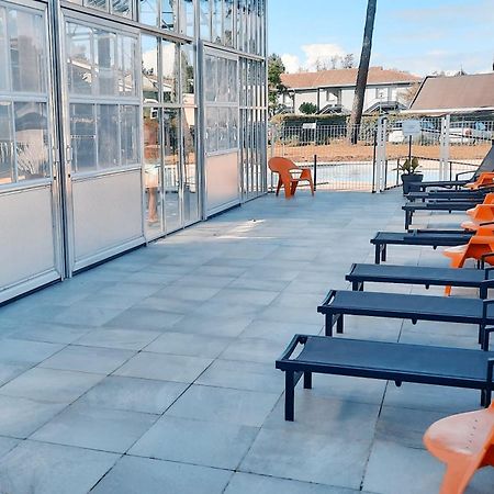 Chez Ced Et Laeti, Appartement Prive Avec Jardin Et Terrasse Dans Residence L'Estuaire Muni D'Une Piscine Couverte Et Aire De Jeu, Linge De Lit Et De Salle D'Eau Ainsi Que Tele, Compris Dans Le Tarif Profitez A Fond De Notre Belle Region Le Verdon-sur-Mer Szoba fotó