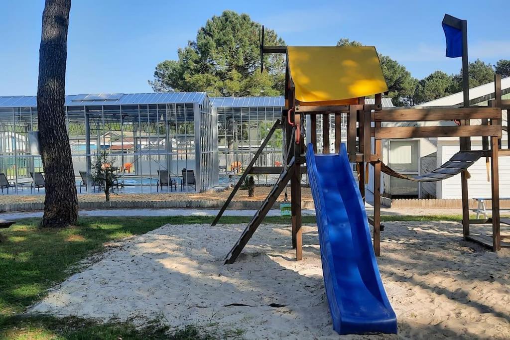 Chez Ced Et Laeti, Appartement Prive Avec Jardin Et Terrasse Dans Residence L'Estuaire Muni D'Une Piscine Couverte Et Aire De Jeu, Linge De Lit Et De Salle D'Eau Ainsi Que Tele, Compris Dans Le Tarif Profitez A Fond De Notre Belle Region Le Verdon-sur-Mer Kültér fotó