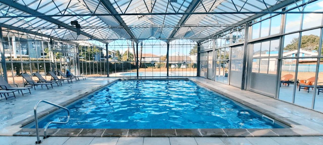 Chez Ced Et Laeti, Appartement Prive Avec Jardin Et Terrasse Dans Residence L'Estuaire Muni D'Une Piscine Couverte Et Aire De Jeu, Linge De Lit Et De Salle D'Eau Ainsi Que Tele, Compris Dans Le Tarif Profitez A Fond De Notre Belle Region Le Verdon-sur-Mer Kültér fotó