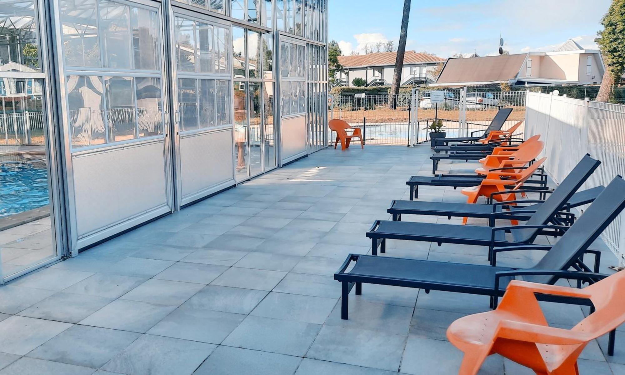 Chez Ced Et Laeti, Appartement Prive Avec Jardin Et Terrasse Dans Residence L'Estuaire Muni D'Une Piscine Couverte Et Aire De Jeu, Linge De Lit Et De Salle D'Eau Ainsi Que Tele, Compris Dans Le Tarif Profitez A Fond De Notre Belle Region Le Verdon-sur-Mer Szoba fotó